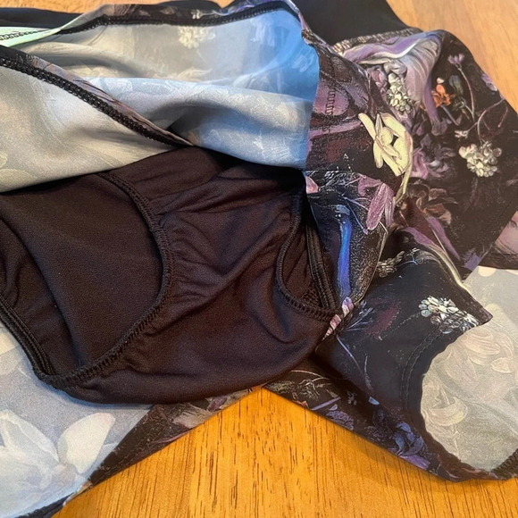 Calia by Carrie Underwood floral print running shorts - Picture 5 of 6